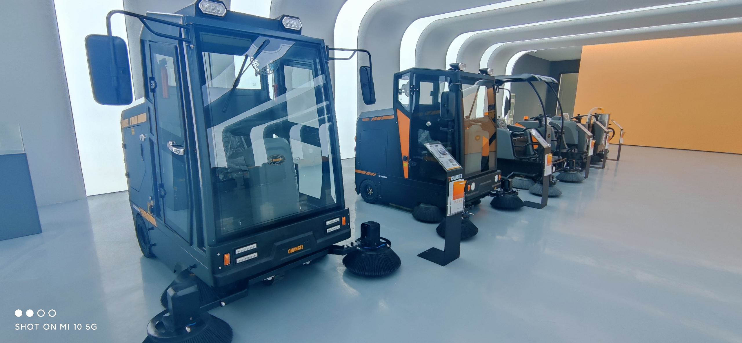 物業(yè)小區(qū)使用掃地機廠家的掃地機會是什么體驗？