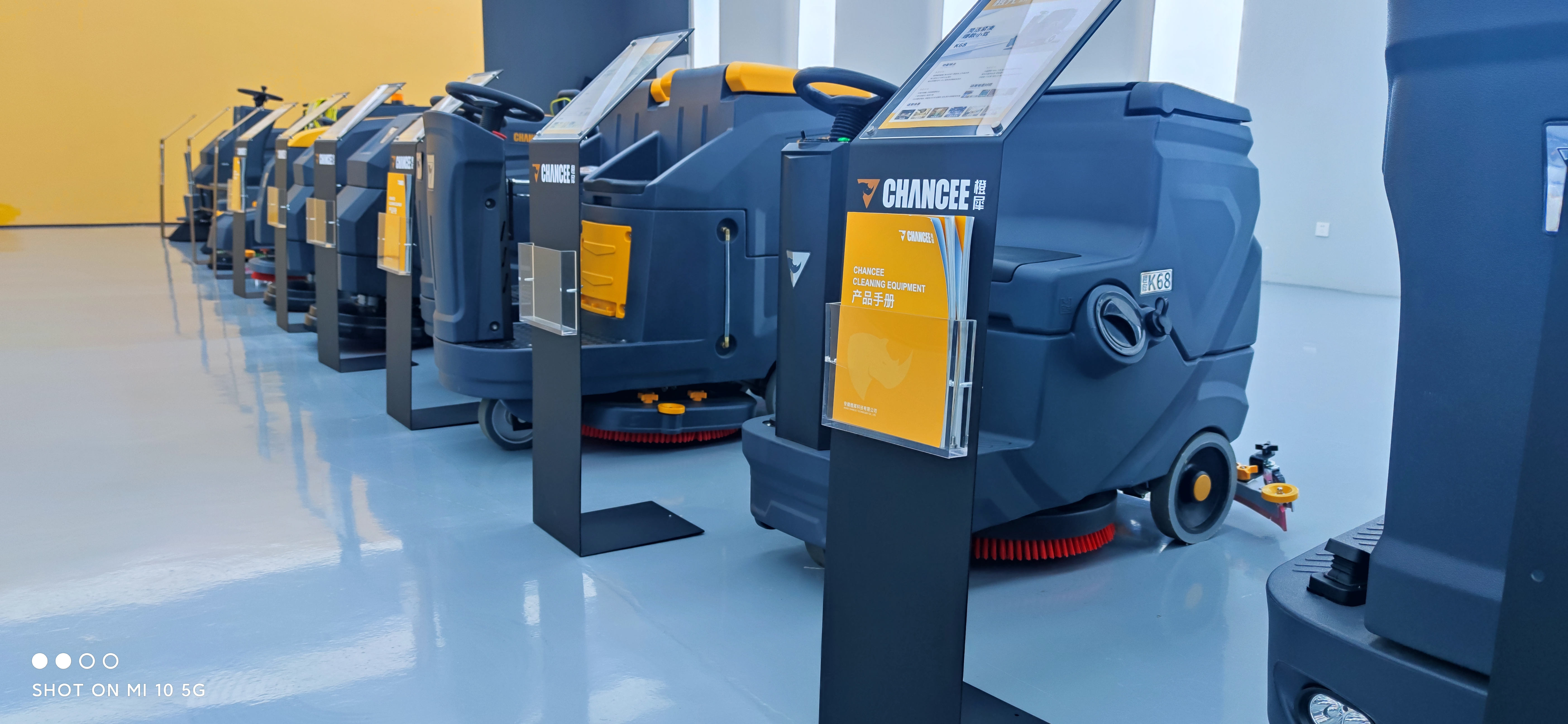 電動工業洗地機多少錢一臺，可以解決哪些問題